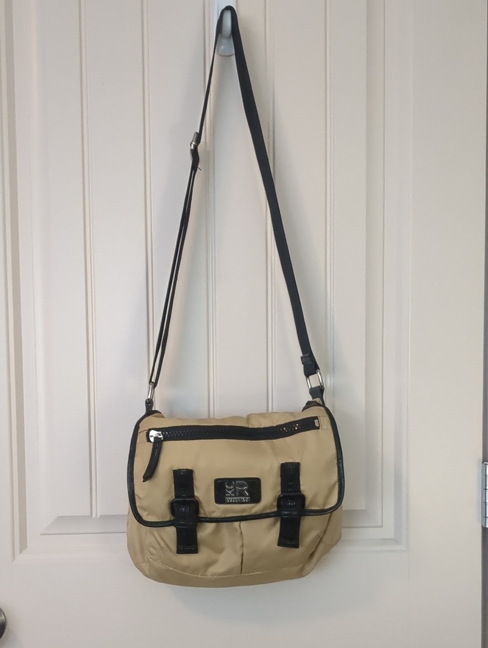 Kenneth Cole Reaction Tan Crossbody Bag with Black Trim